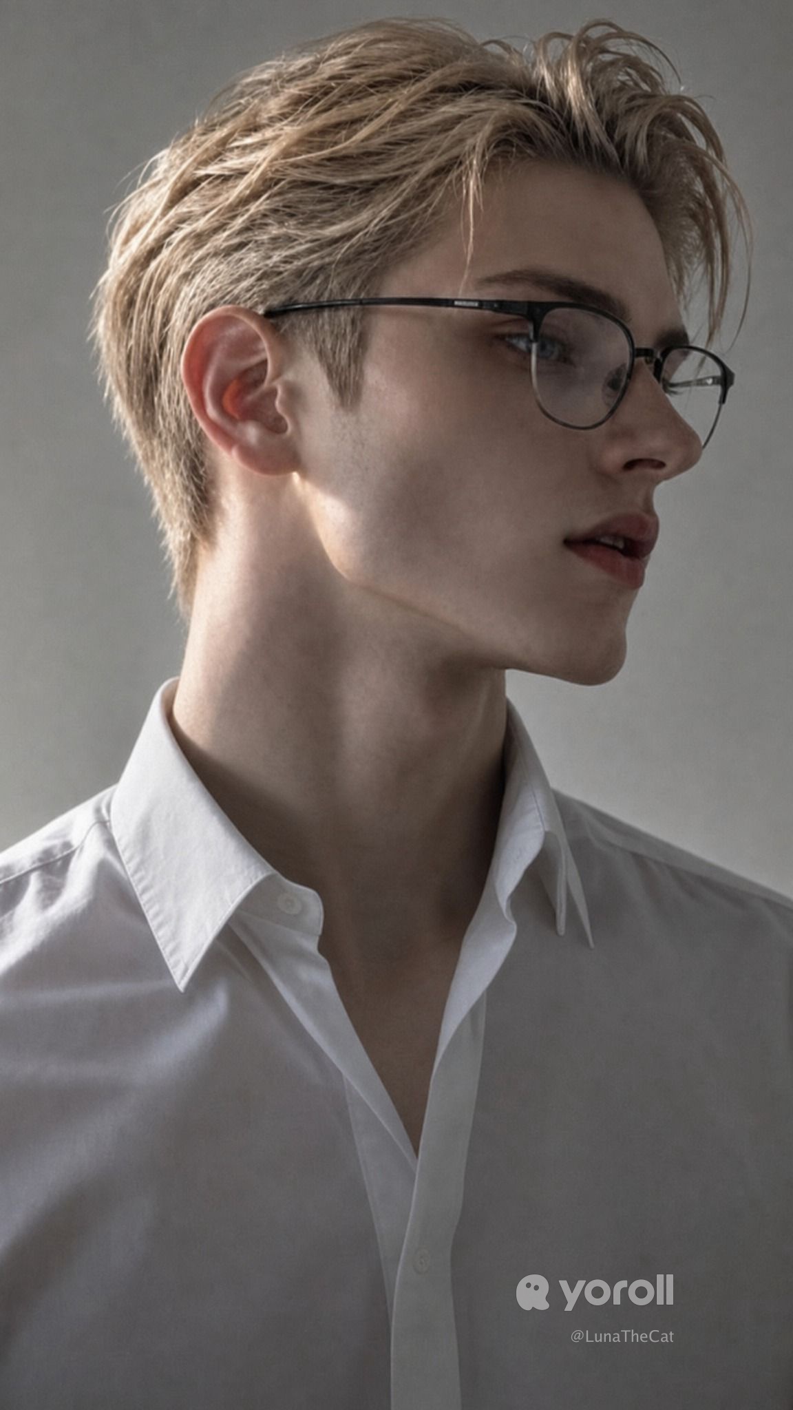Ilan Craye | Your strict professor, in the club