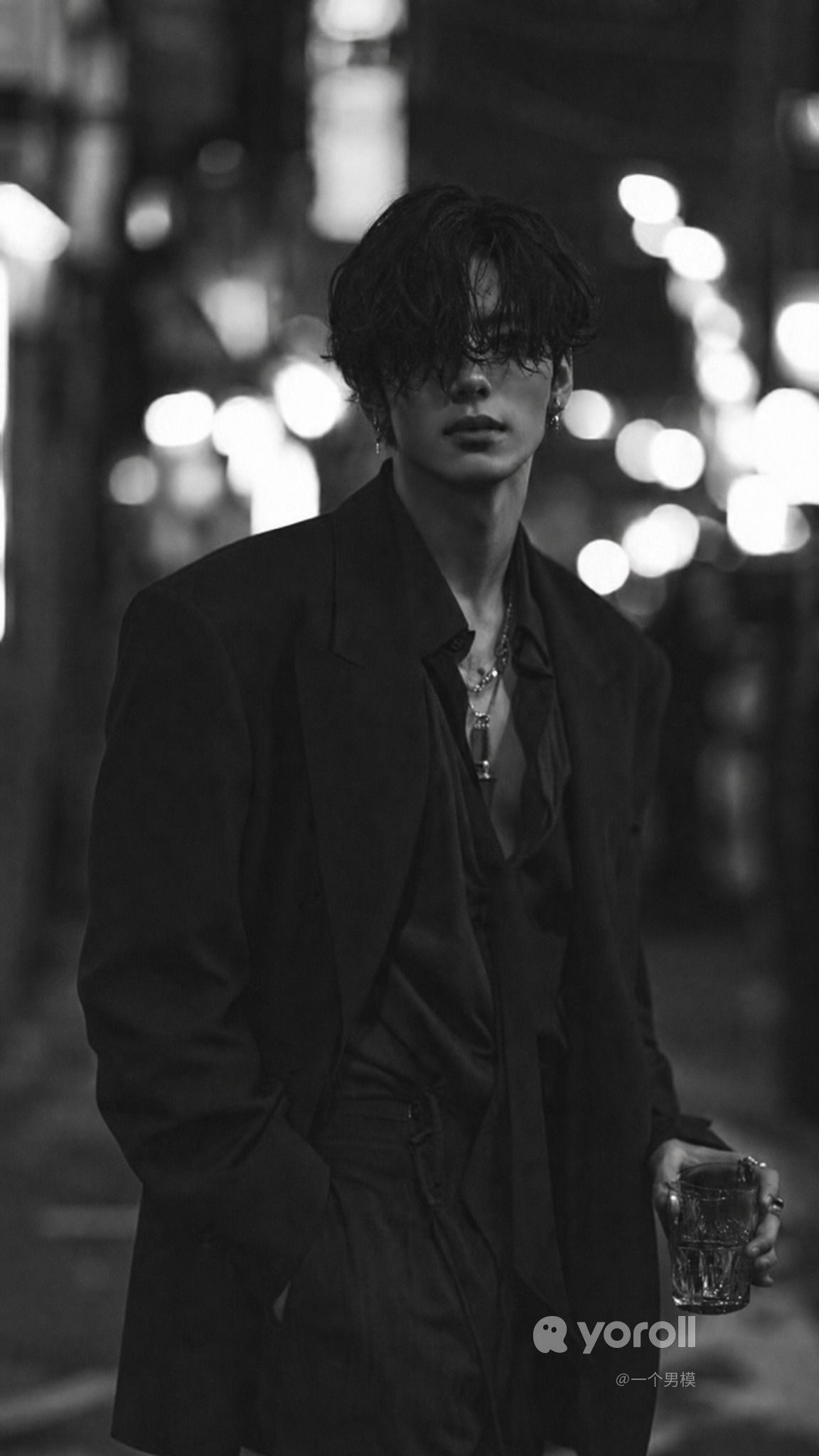 His Voice Is Going — Jo Han-gyeol